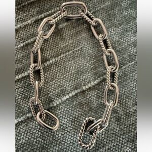 Silver bracelet chain link